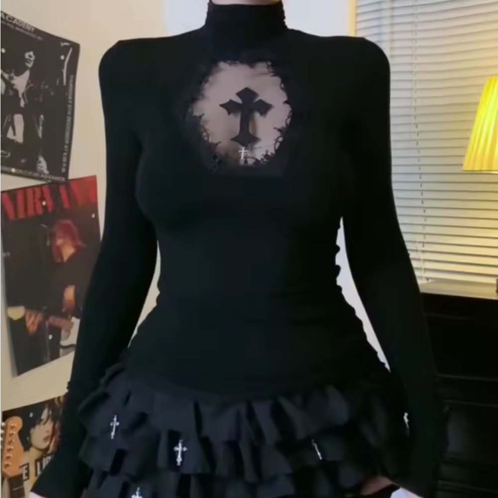 Elegant Black Lace Detail Women's Top Goth Gothic - Picture 2 of 16